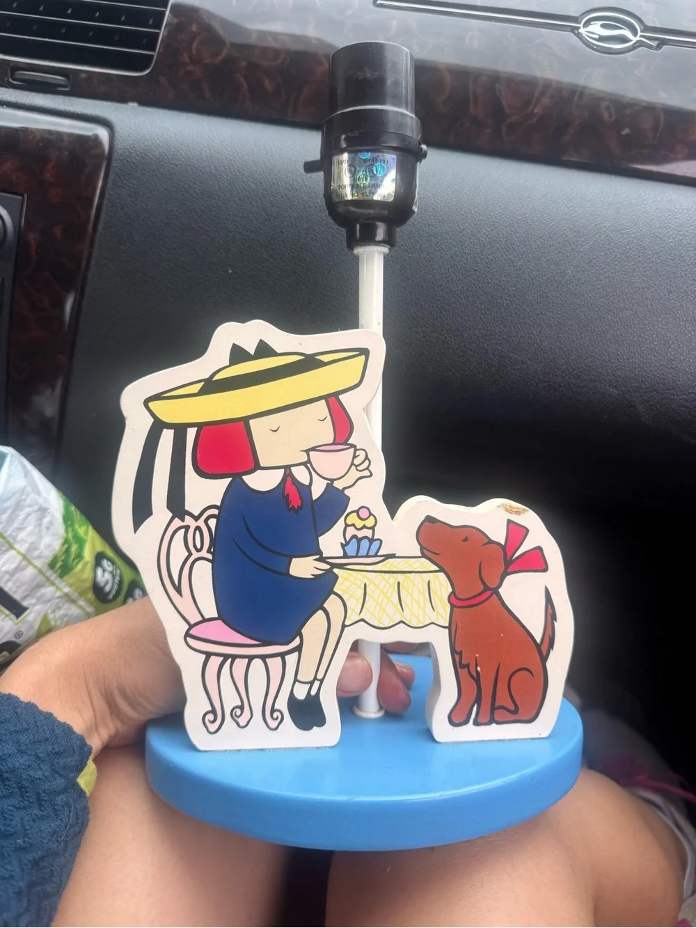 2003 rare MADELINE and GENEVIEVE child's desk lamp